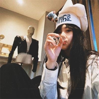 软玉温香抱满怀